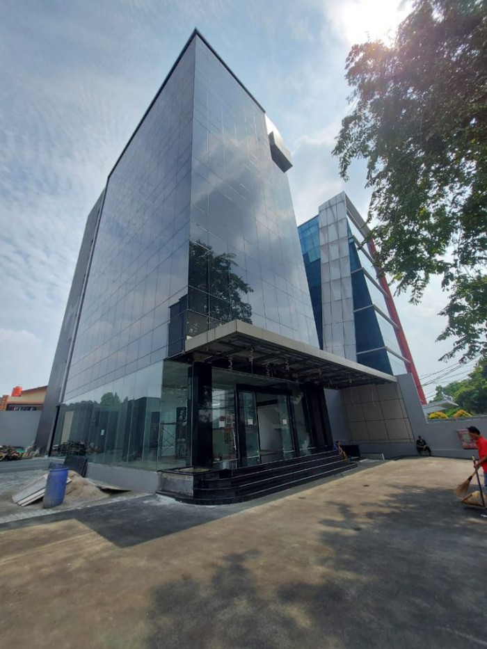 Gedung dijual di Warung Buncit Pancoran Jakarta Selatan 